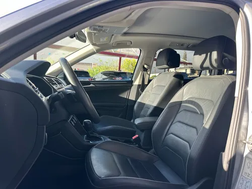 Volkswagen Tiguan 2.0 Highline At