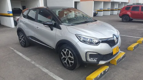 Renault Captur 2.0 Intens Automática