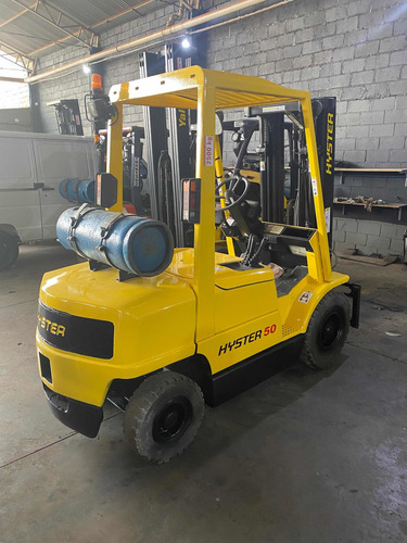 Imagem 5 de 7 de Empilhadeira Hyster H50xm Torre Triplex Com Deslo Ano 05