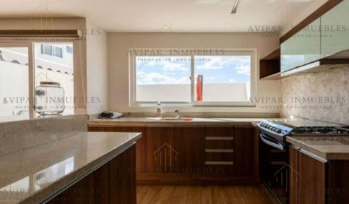 Calle Tune,condominio Sule, Lote 0 Manzana V, 4 Etapa Lv Zibatá El Marques Querétaro E041(lqro320000)