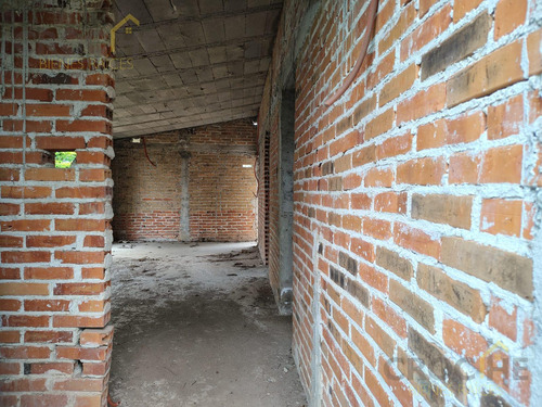 Terreno En Venta Con Construcción En Comunidad El Chico, Emiliano Zapata, Veracruz