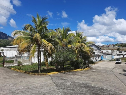Imagen 3 de 11 de Galpones Industriales En Venta En San Juan De Los Morros 22-26405
