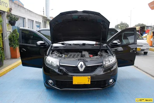 Renault Logan 1.6 Exclusive