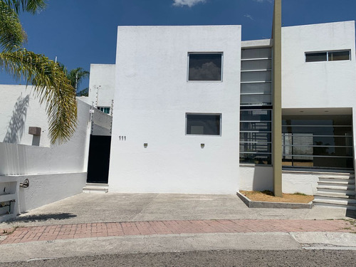 Casa En Renta Real De Juriquilla Queretaro Rcr231110-vm