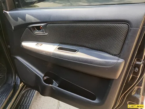 Toyota Fortuner 2.7 Sr5