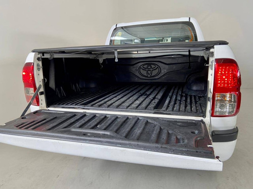 Imagem 10 de 11 de Toyota Hilux 2.8 Narrow 4x4 Cd 16v Diesel 4p Manual