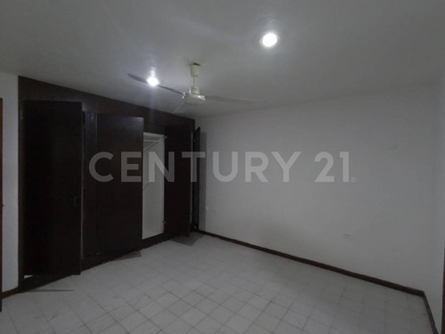 Casas En Renta Ubicada En C De Comercio Norte, Mérida Yucatán