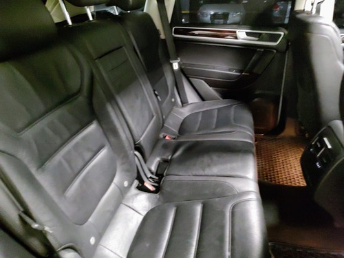 Imagen 18 de 25 de Volkswagen Amarok 2017 3.0 V6 Extreme