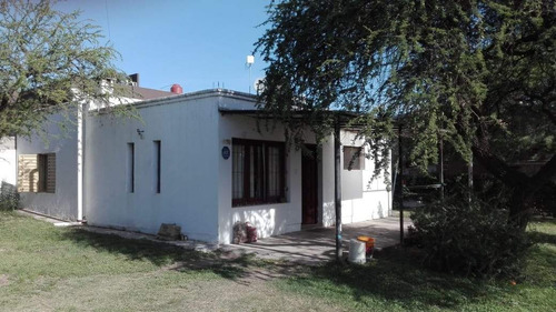 Imagen 19 de 20 de Vendo Casa Dos Dormitorios Talar De Mendiolaza Amplio Parque
