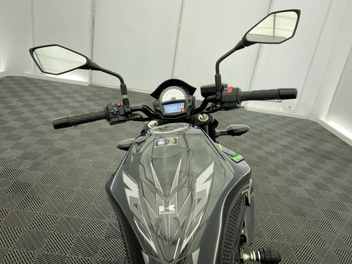 Kawasaki Er6n