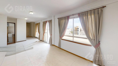 Venta De 3 Amb Modernos Con Quincho Propio Y Parrilla, Zona Plaza Mitre