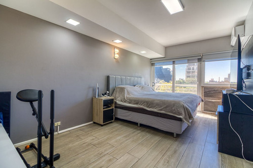 Venta Triplex 4 Amb Apto Crédito Permuta Urquiza