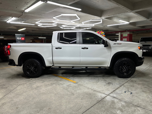 Chevrolet Cheyenne Zr2
