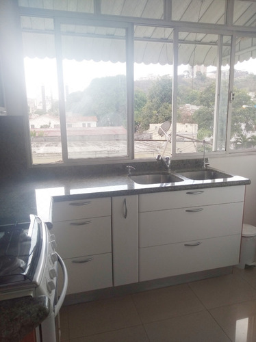 Imagen 9 de 12 de Apartamento Remodelado En La Av Victoria Csaugusto 04263040334