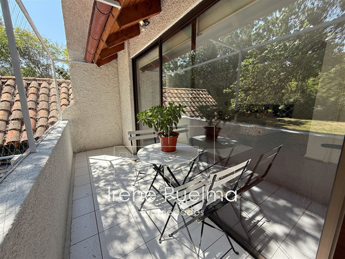 Vende Casa Con Gran Jardin En Huinganal En Lo Barnechea