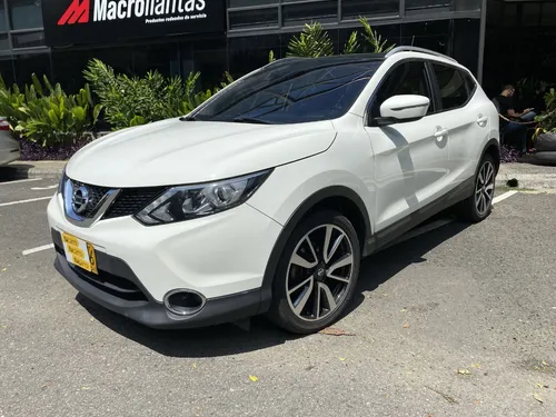 Nissan Qashqai 2.0 Esclusive At 4x4 2015