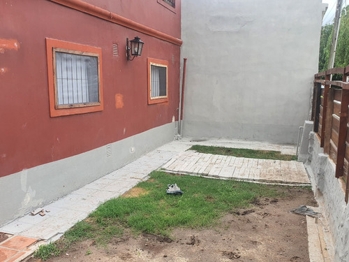 Casa Remodelada A Nuevo. Oportunidad. Venta O Permuta .apta Vivienda Permanente O Alquiler. Leer Descripcion Facilidades De Compra.-