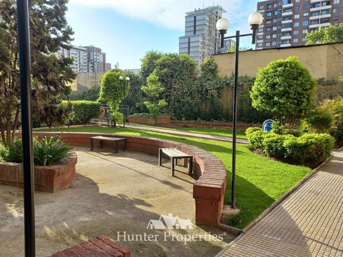 Departamento En Venta De 1 Dorm. En Santiago
