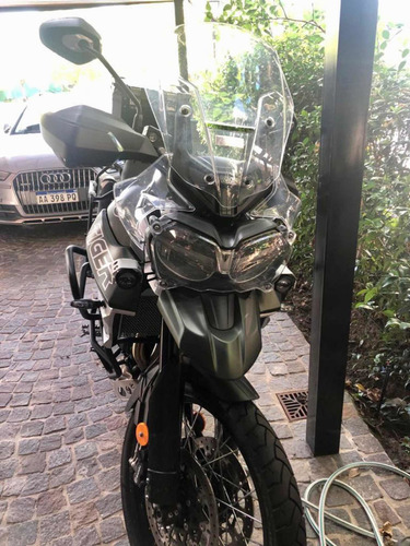 Triumph Tiger 800 Xca
