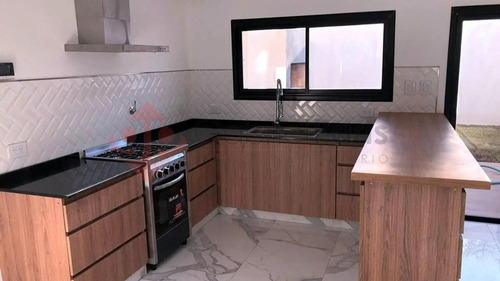 Venta Duplex En Parque Leloir