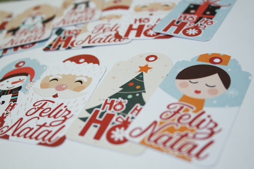 Imagem 6 de 6 de 25 Tag Cartão Para Presente Natal Papai Noel 7x4 Cm