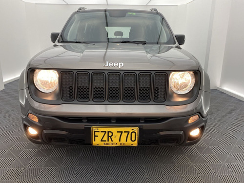 Imagen 5 de 25 de Jeep Renegade 1.8 1.8 Sport Plus