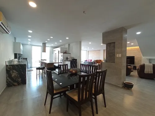 Moderna Casa En Jorge Coll
