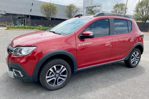 Renault Stepway 1.6 Intense Automática