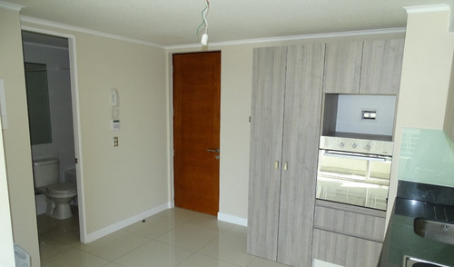 Arriendo De Departamento De 1 Dormitorio En Santiago Centro