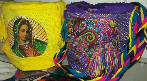 Mochila Wayuu Decorada Con Cristales O Piedras Incrustadas