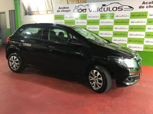 Chevrolet Onix Onix 1.4 MPFI LT 8V FLEX 4P MANUAL