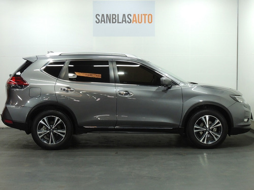 Imagen 4 de 17 de Nissan X Trail 4x4 2021 Tsi Exclusive Tt At N San Blas Auto