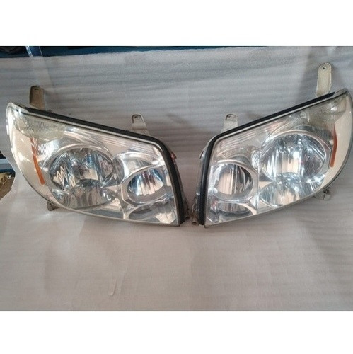 Faros Original Toyota Runneer 2003 2005 En Eselente Estado