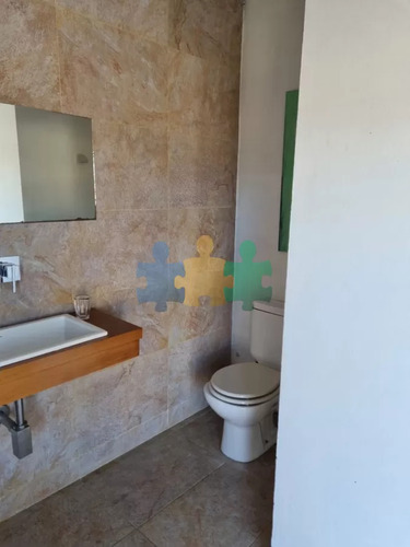 Casa De Estilo Minimalista Próxima Al Mar. - Ref : Eqp3174