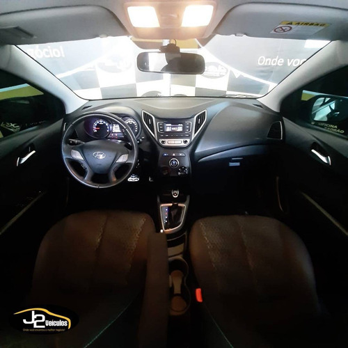 Imagem 5 de 10 de Hyundai Hb20x 1.6 16v Style Flex 4p Automático