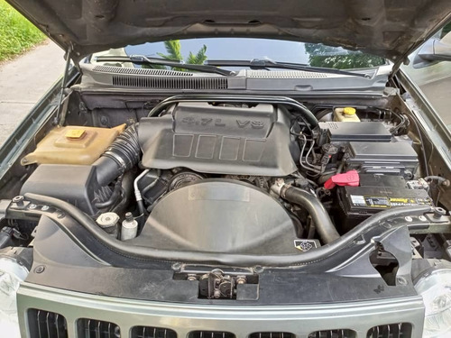 Imagen 8 de 9 de Jeep Grand Cherokee .