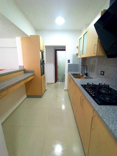 Imagen 9 de 22 de Hermoso Apartamento En Res. Chelsea Court, El Parral Oportunidad 110mt² Marialex Martinez 146323