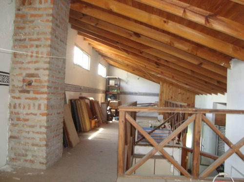 Imagen 19 de 19 de Lote De 650 M2 Con Casa A Reciclar 5 Ambientes - Venta - Ituzaingo Norte - Permuta