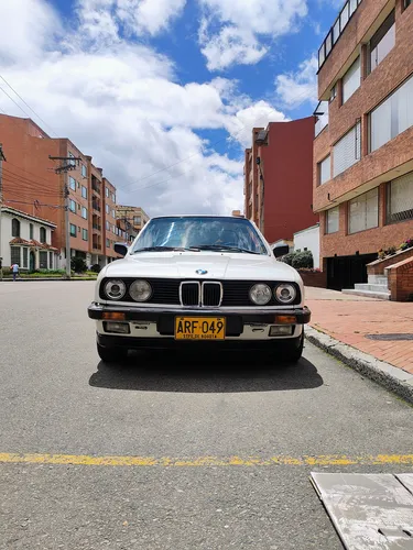 BMW Serie 3 2.3 323i E30 Coupe