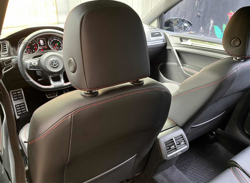 Imagen 9 de 11 de Volkswagen Golf 2016 2.0 Gti Tsi App Connect + Cuero