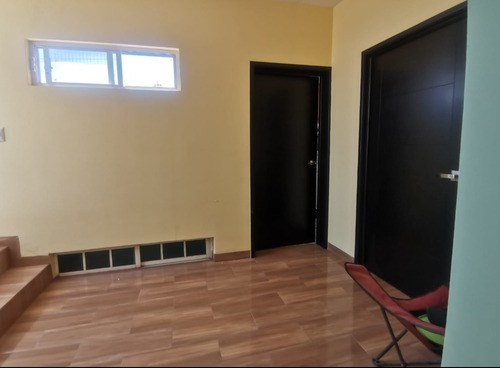 Imagen 9 de 14 de Rento Casa Amueblada 5 Recámaras Colonia Nuevo Celaya