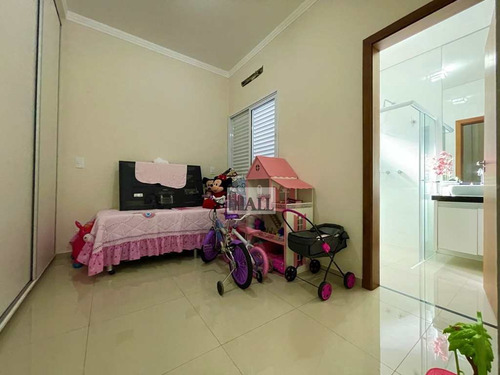 Casa À Venda Condomínio Village Damha Ii Com 3 Quartos - V8164