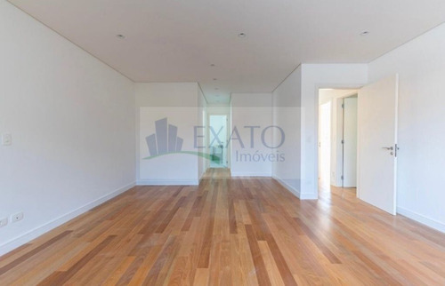 Imagem 9 de 15 de Casa Em Condomínio Construção Nova, Excelente Acabamento, Sobrado Com 4 Suítes Piscina E Jardim. - Em50170