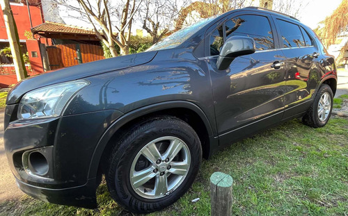Imagen 3 de 9 de Chevrolet Tracker 2015 1.8 Ltz Fwd Mt 140cv
