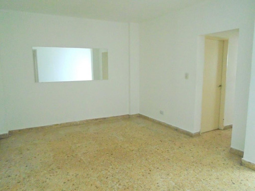 Imagen 2 de 13 de Alquiler Ph 2 Ambientes + Patio Villa Luro Capital Federal