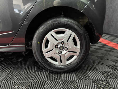 Chevrolet Onix Onix 1.0 LS SPE/4