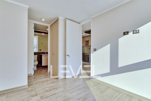 Departamento En Arriendo De 1 Dorm. En Santiago