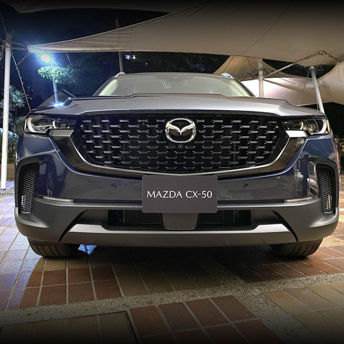 Imagen 9 de 20 de Mazda Cx50 Grand Touring Lx Azul
