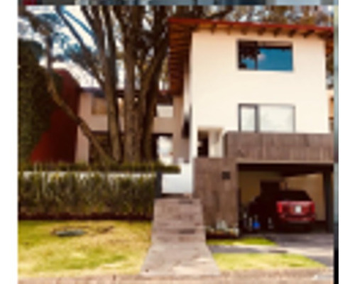 Imagen 2 de 30 de En Venta Moderna Casa En Club De Golf Los Encinos, Estado De México