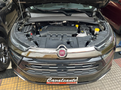 Fiat Toro 1.8 16v Freedom Flex 4x2 Aut. 4p